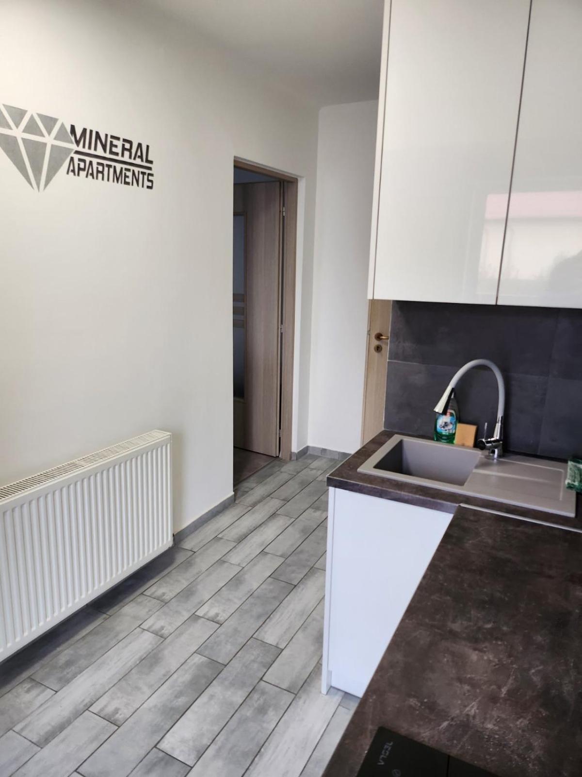 Mineral Apartman Diamond Ньиредьхаза Экстерьер фото